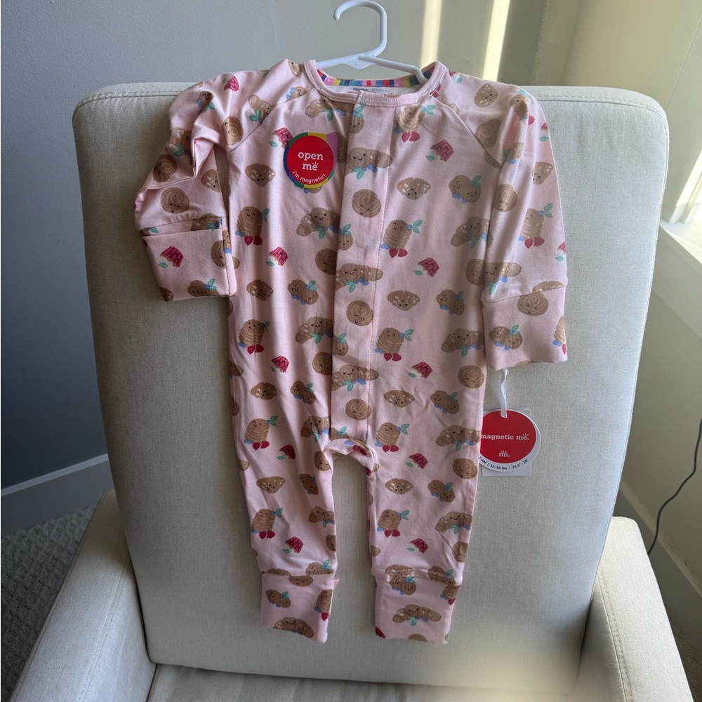 Magnetic Me Light Pink Cookie & Treat Print Footie